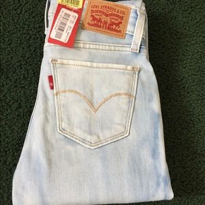 Levi’s 535 super skinny size 24